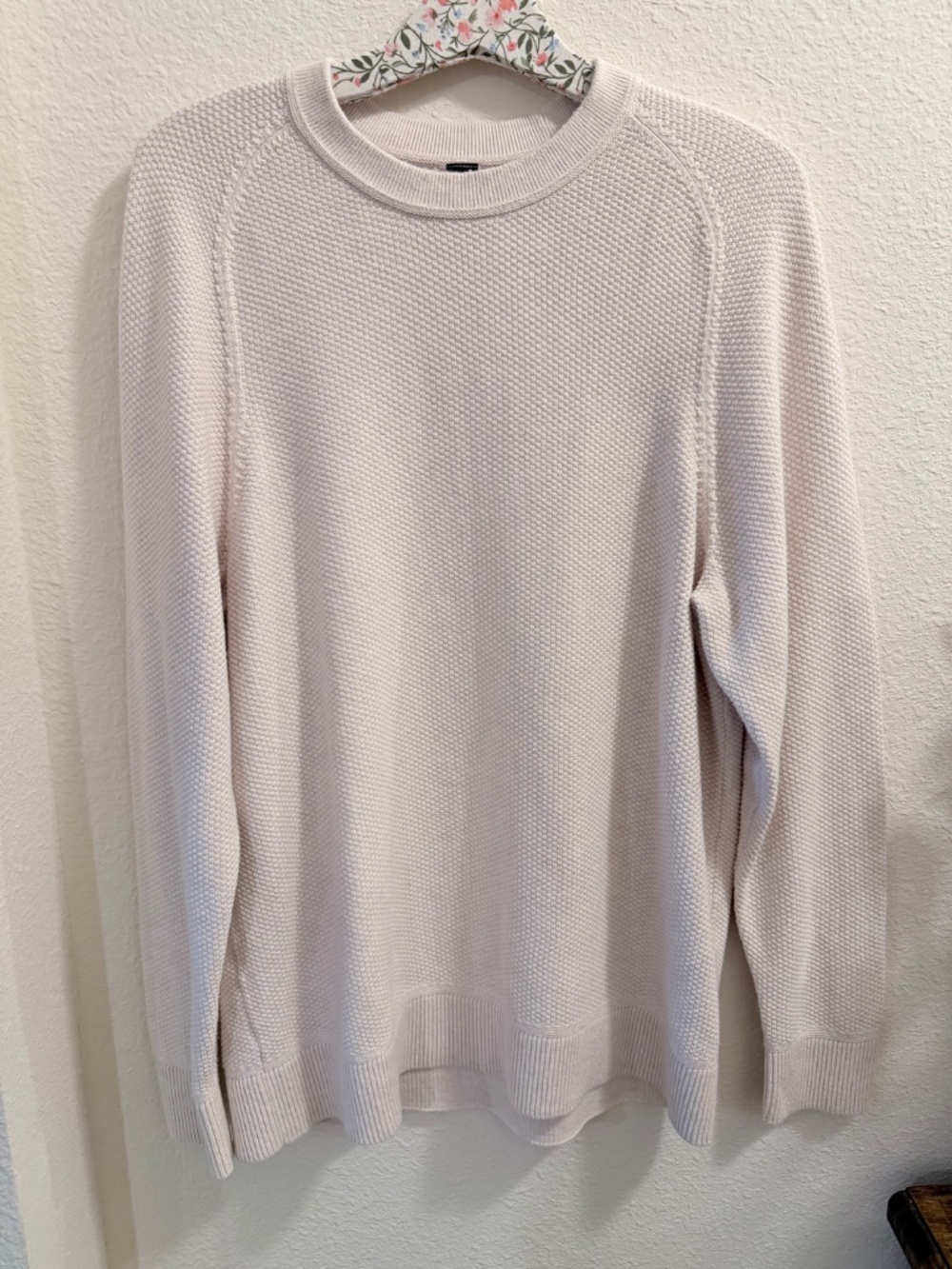 Lululemon Textured Knit Classic-Fit Crewneck Sweater Menâs M Ivory - Picture 2 of 9